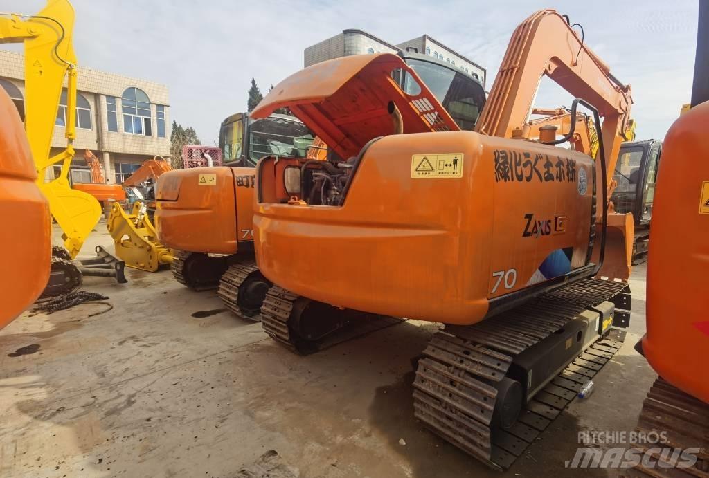 Hitachi ZX 70 Lánctalpas kotrók