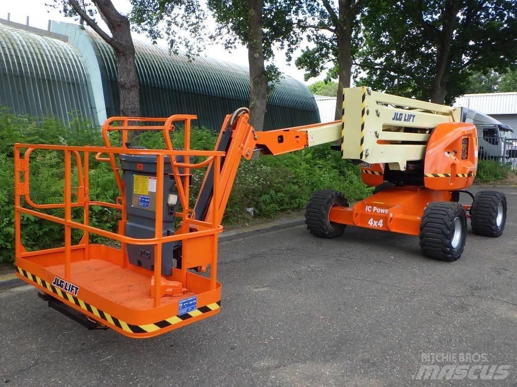 JLG 510AJ Karos emelők