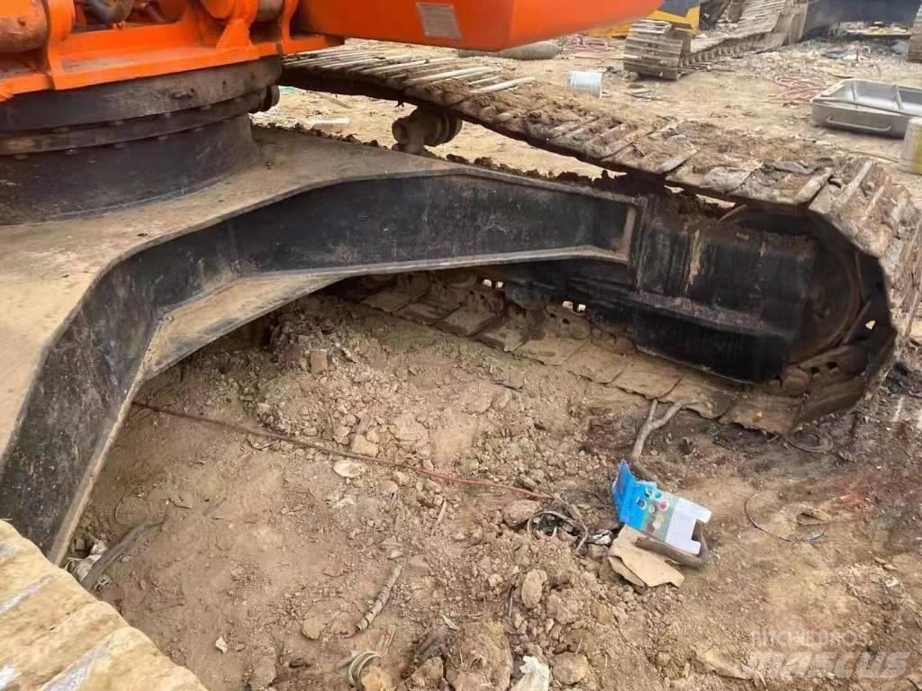 Doosan DH220LC-5 Lánctalpas kotrók