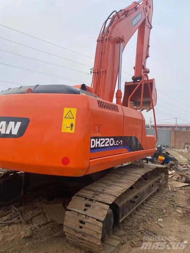 Doosan DH220LC-5 Lánctalpas kotrók