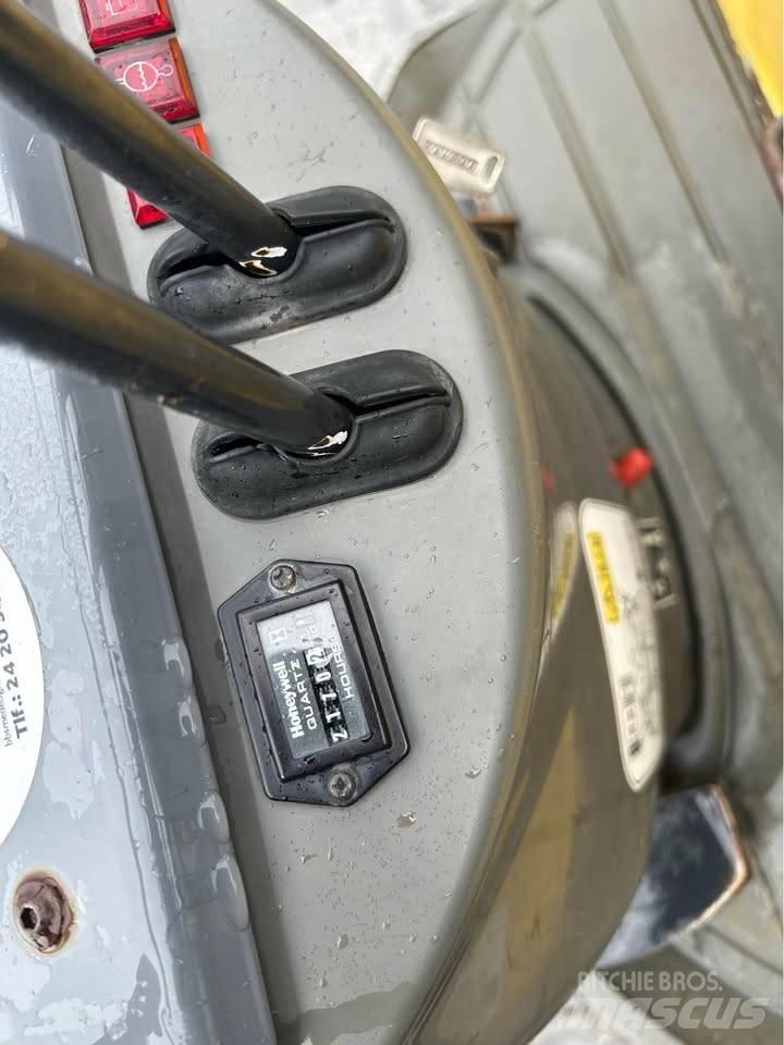 Yanmar Vio 12 Mini kotrók < 7t