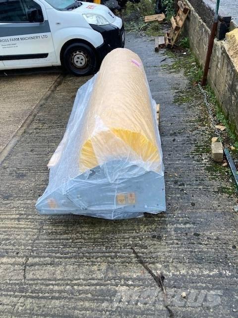 JCB SWEEPER Egyéb rakodók - kotrók és tartozékok