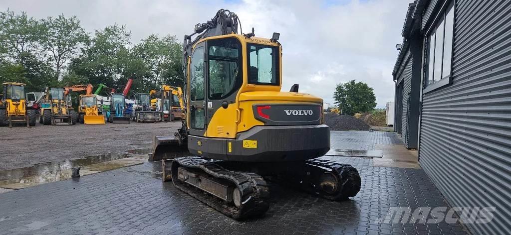 Volvo ECR88 D Közepes (midi) kotrók 7 t - 12 t
