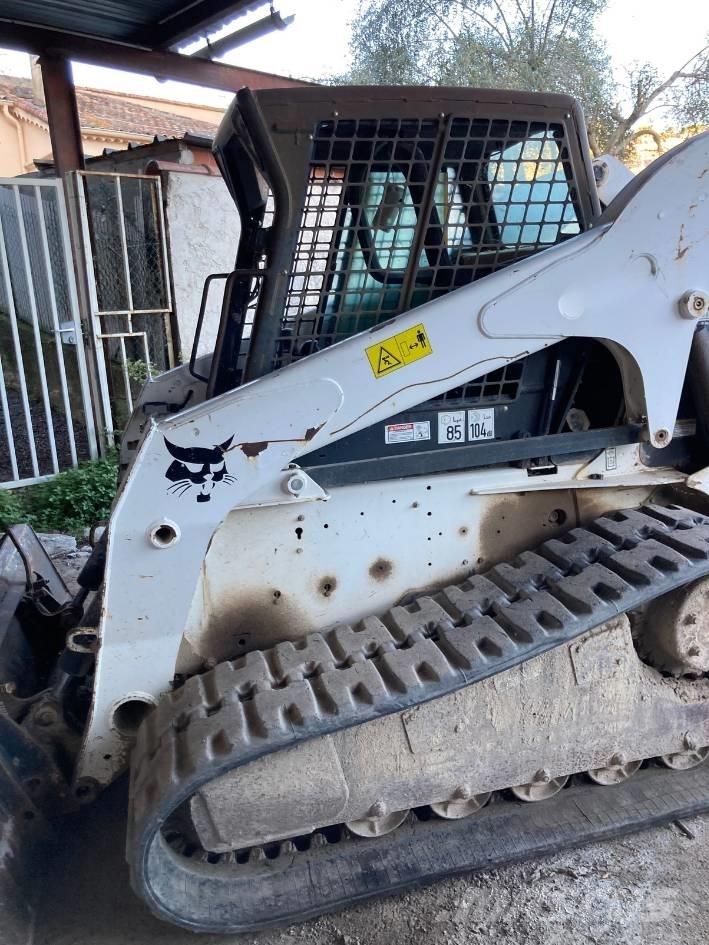 Bobcat T 300 Kompaktrakodók