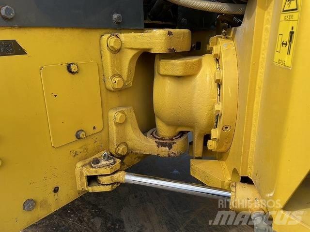 Sakai TW 352 Egydobos hengerek