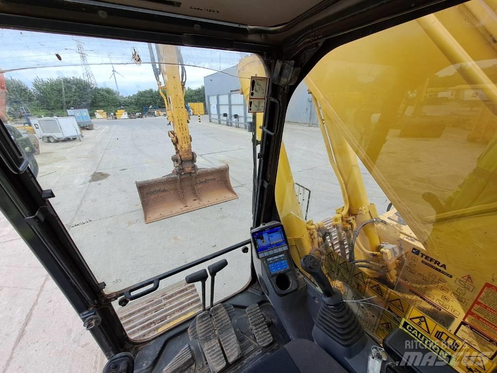 Komatsu HB365LC-3 Lánctalpas kotrók