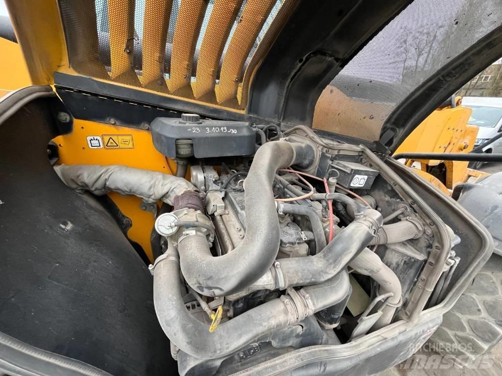 JCB 535-125 Teleszkópos rakodók
