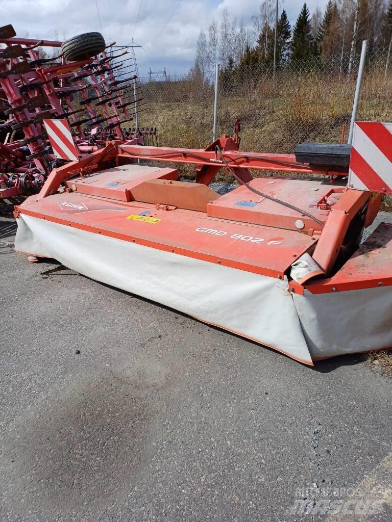 Kuhn GMD 802 F Kaszák