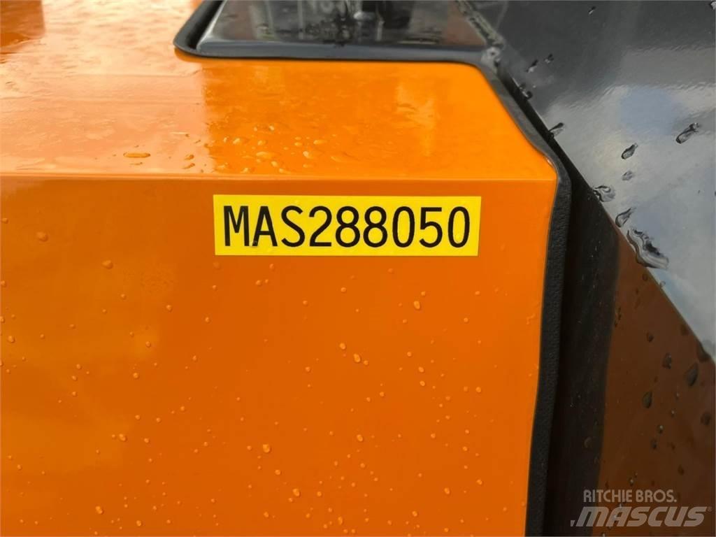  FÖRST TR8D55 Önjáró szecskázók