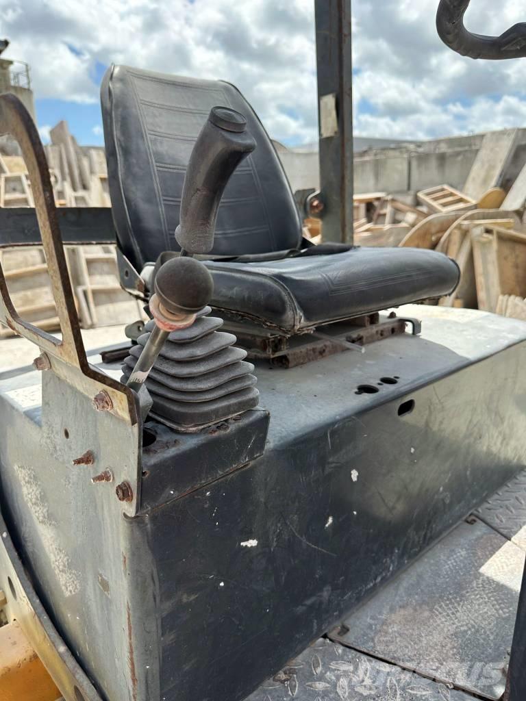 Bomag BW 120 AD-3 Ikerdobos hengerek