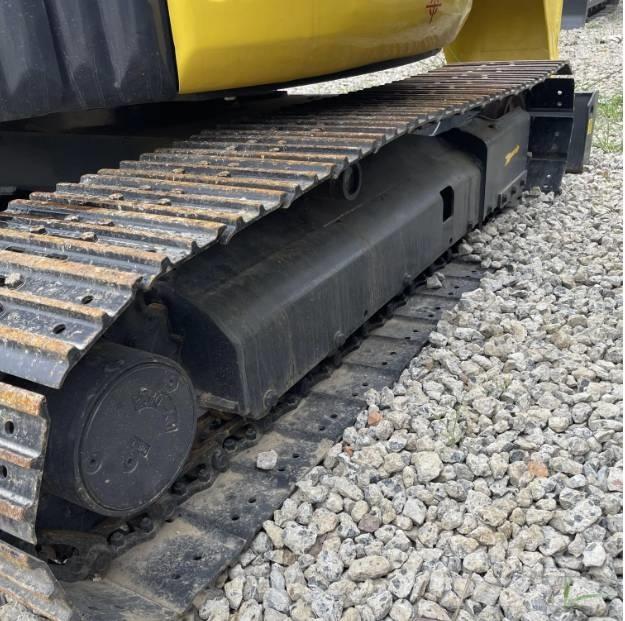 Komatsu PC 55 MR Mini kotrók < 7t