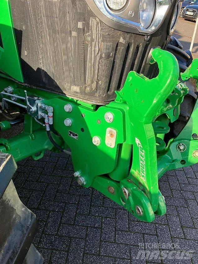 John Deere 6090M Traktorok