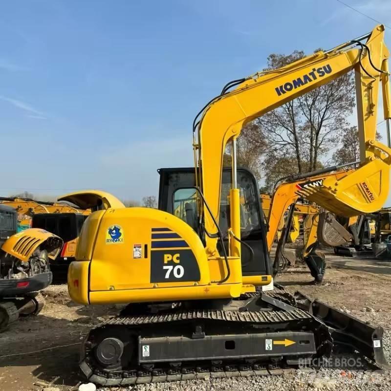 Komatsu PC 70 Lánctalpas kotrók