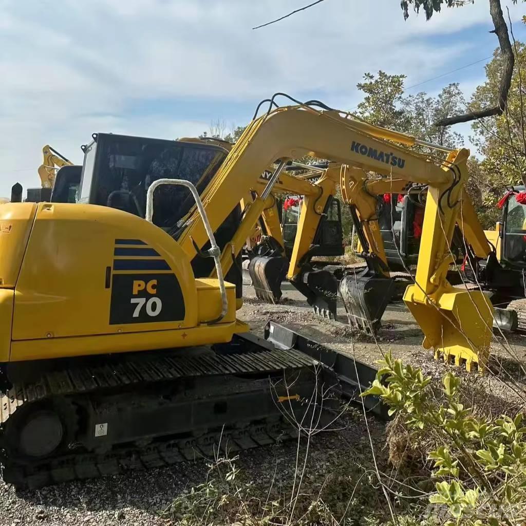 Komatsu PC 70 Lánctalpas kotrók