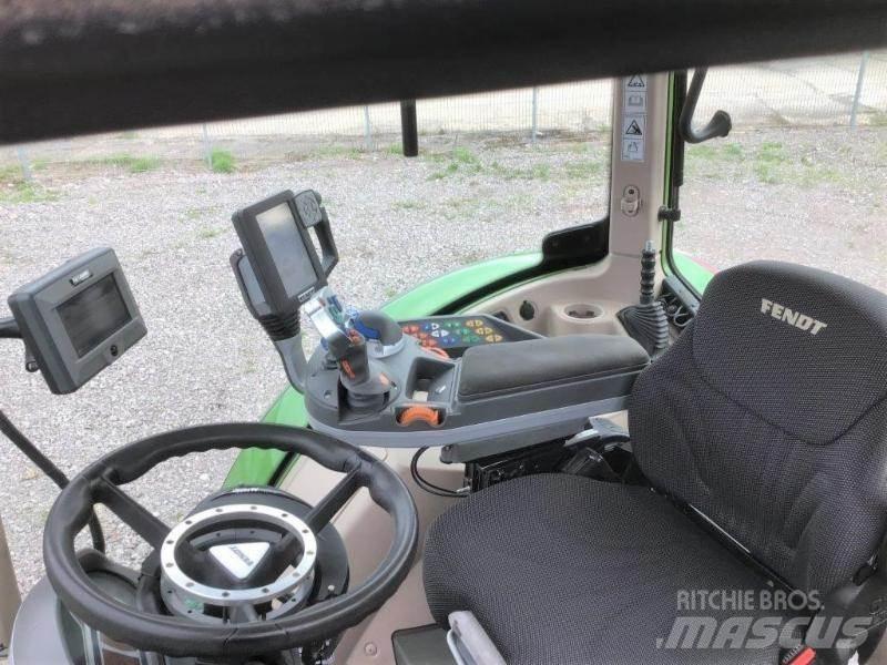 Fendt 716 Vario Traktorok