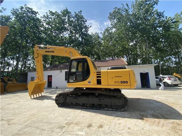 Komatsu PC200-7 Lánctalpas kotrók