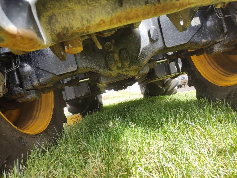 JCB Fastrac 8330 Traktorok