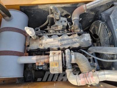 Hyundai Robex 220 LC Lánctalpas kotrók