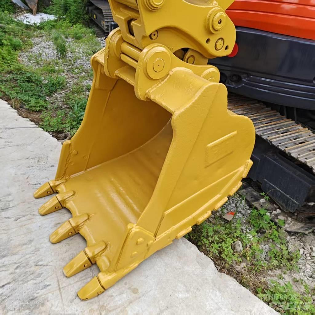 CAT 307.5 Közepes (midi) kotrók 7 t - 12 t