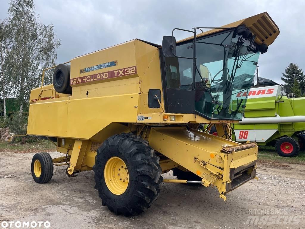 New Holland TX 32 Kombájnok