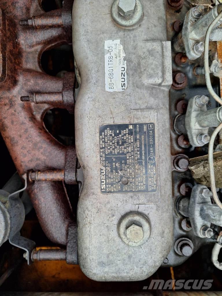 JCB JS 220 LC Lánctalpas kotrók