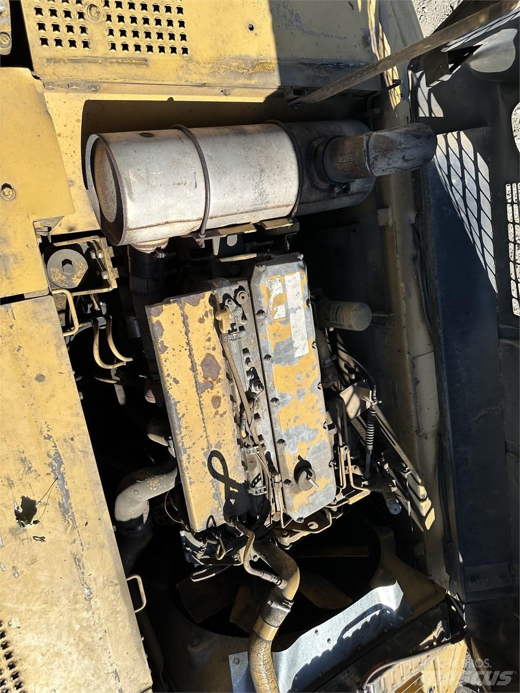 CAT 325BL Lánctalpas kotrók
