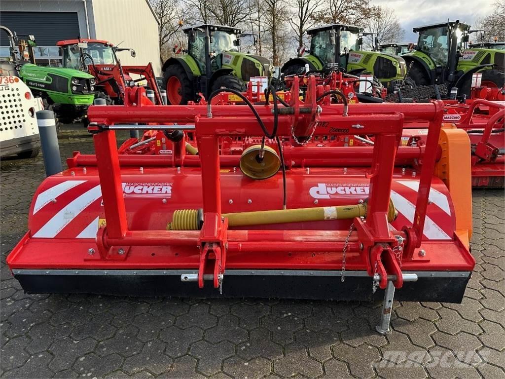 Dücker UM 27 HV G7 Egyéb szálastakarmányozási gépek