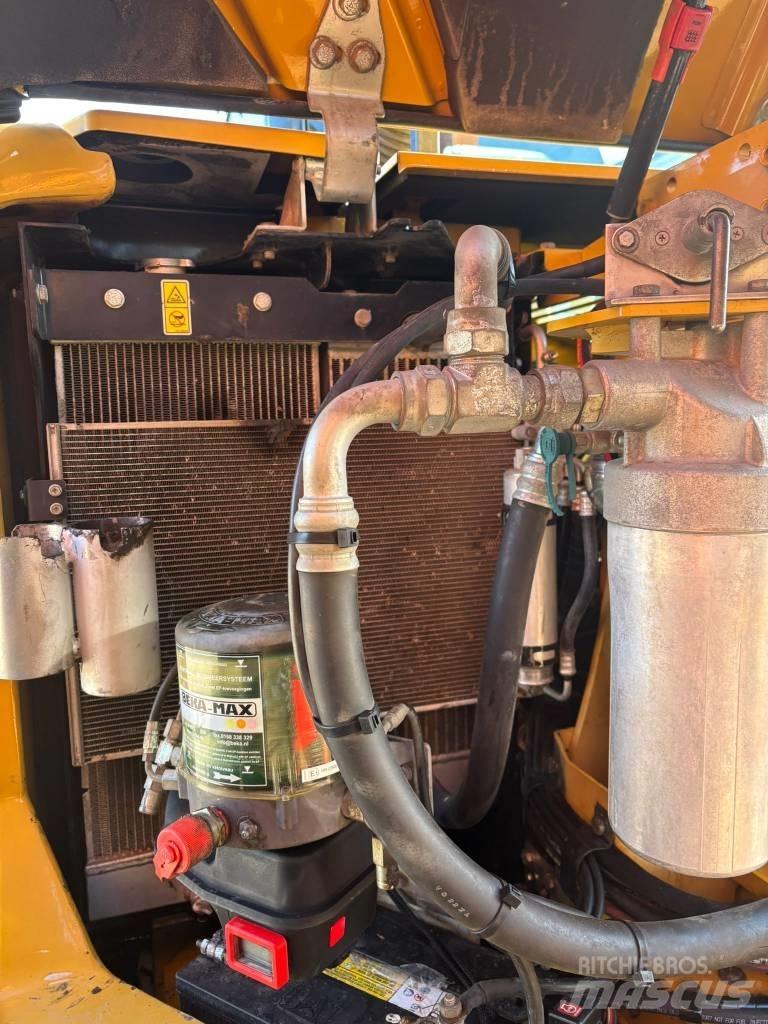 CAT 308 E 2 CR Lánctalpas kotrók