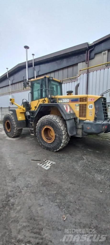 Komatsu WA 380-6 Gumikerekes homlokrakodók