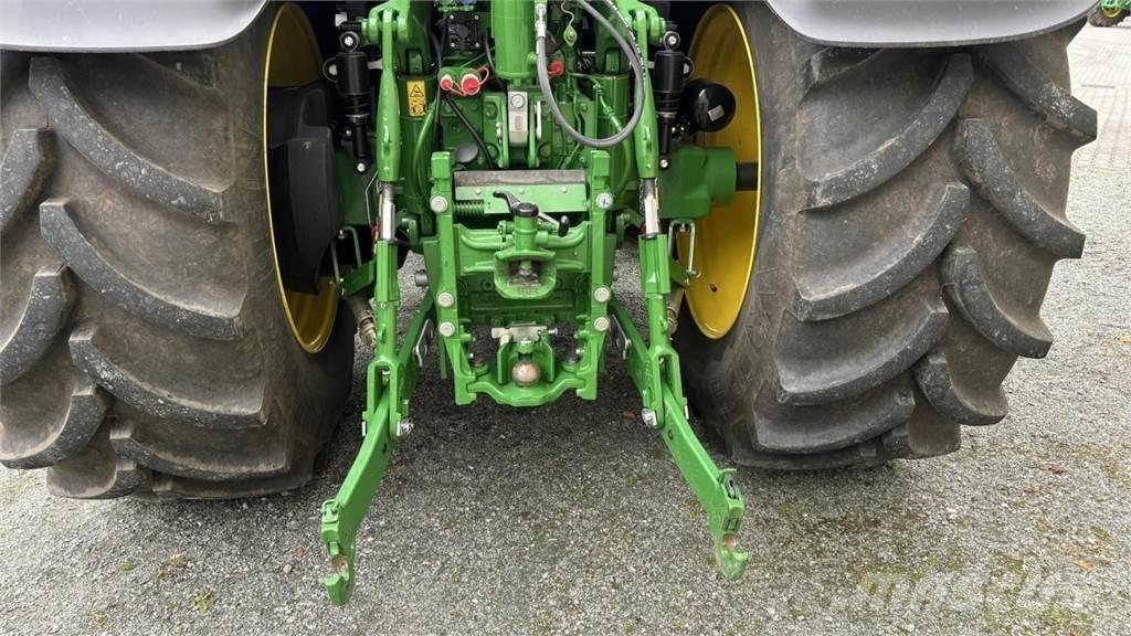 John Deere 6M 240 Traktorok