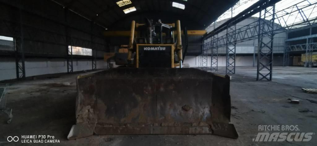 Komatsu DX 65 lánctalpas dózerek