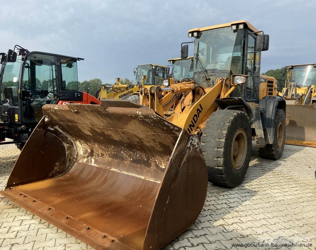 Hyundai HL 730-9 A Gumikerekes homlokrakodók