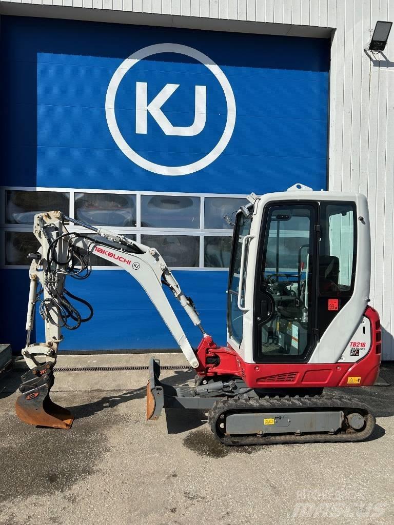 Takeuchi TB 216 Mini kotrók < 7t