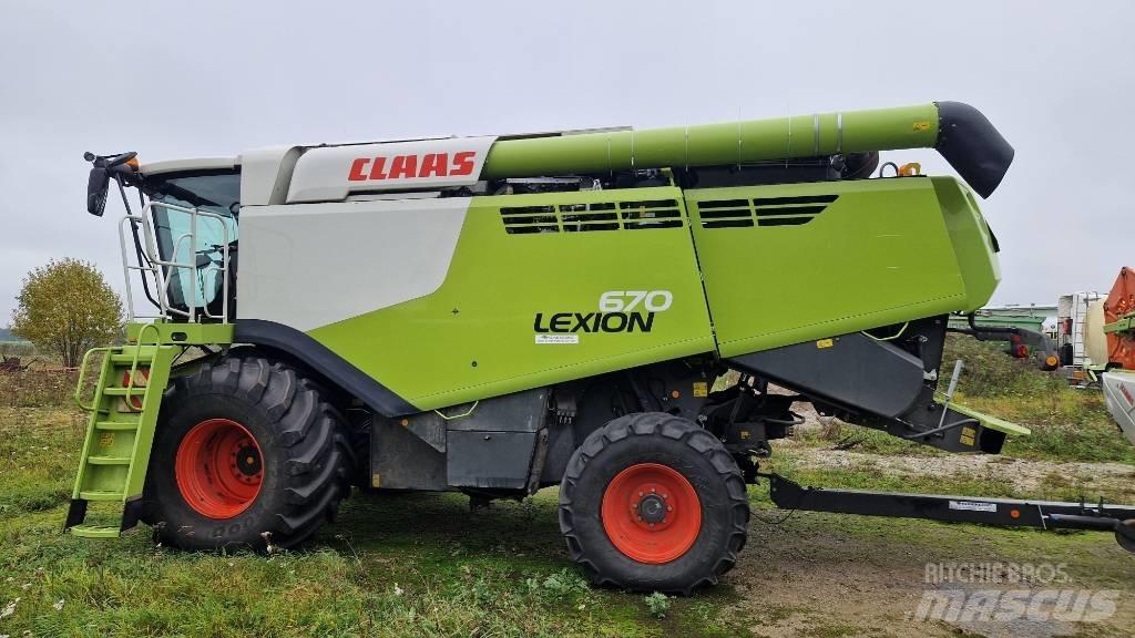 CLAAS Lexion 670 Kombájnok