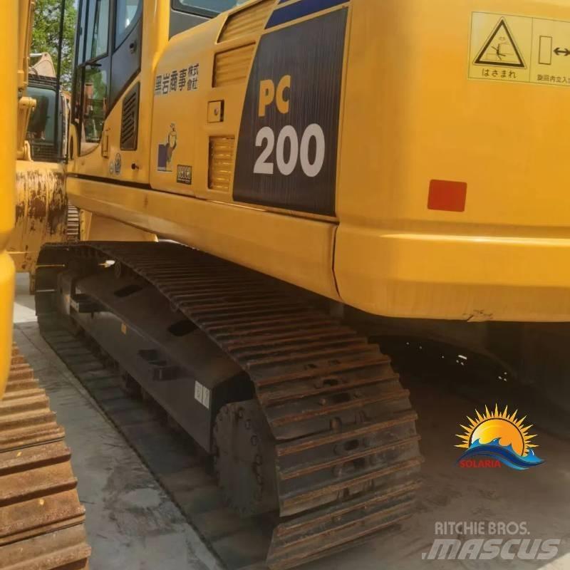 Komatsu PC 200-8 Lánctalpas kotrók