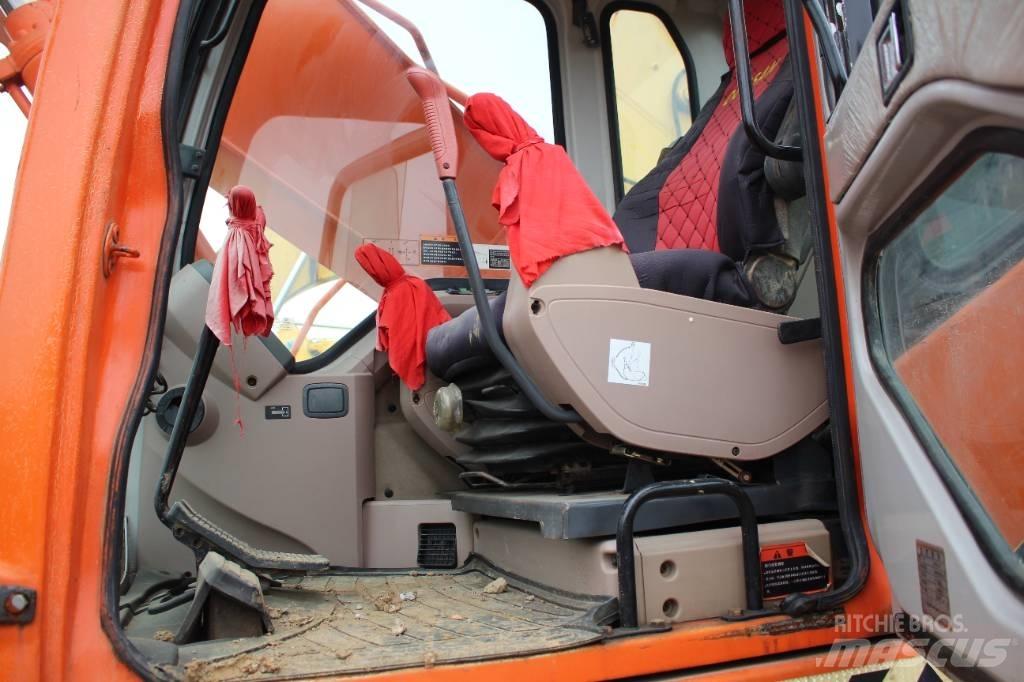 Doosan 220 LC-7 Lánctalpas kotrók