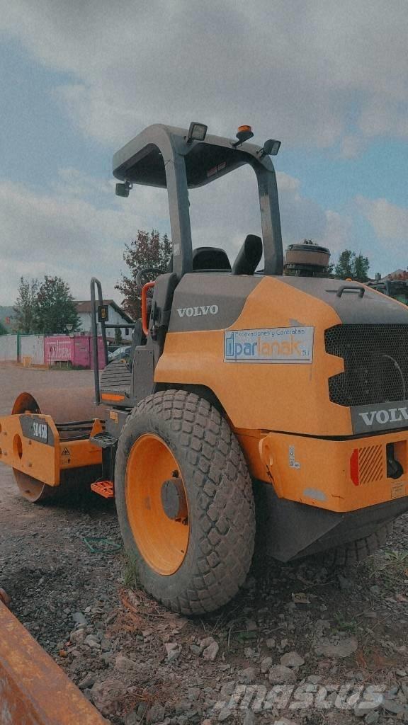 Volvo SD 45 B Egydobos hengerek