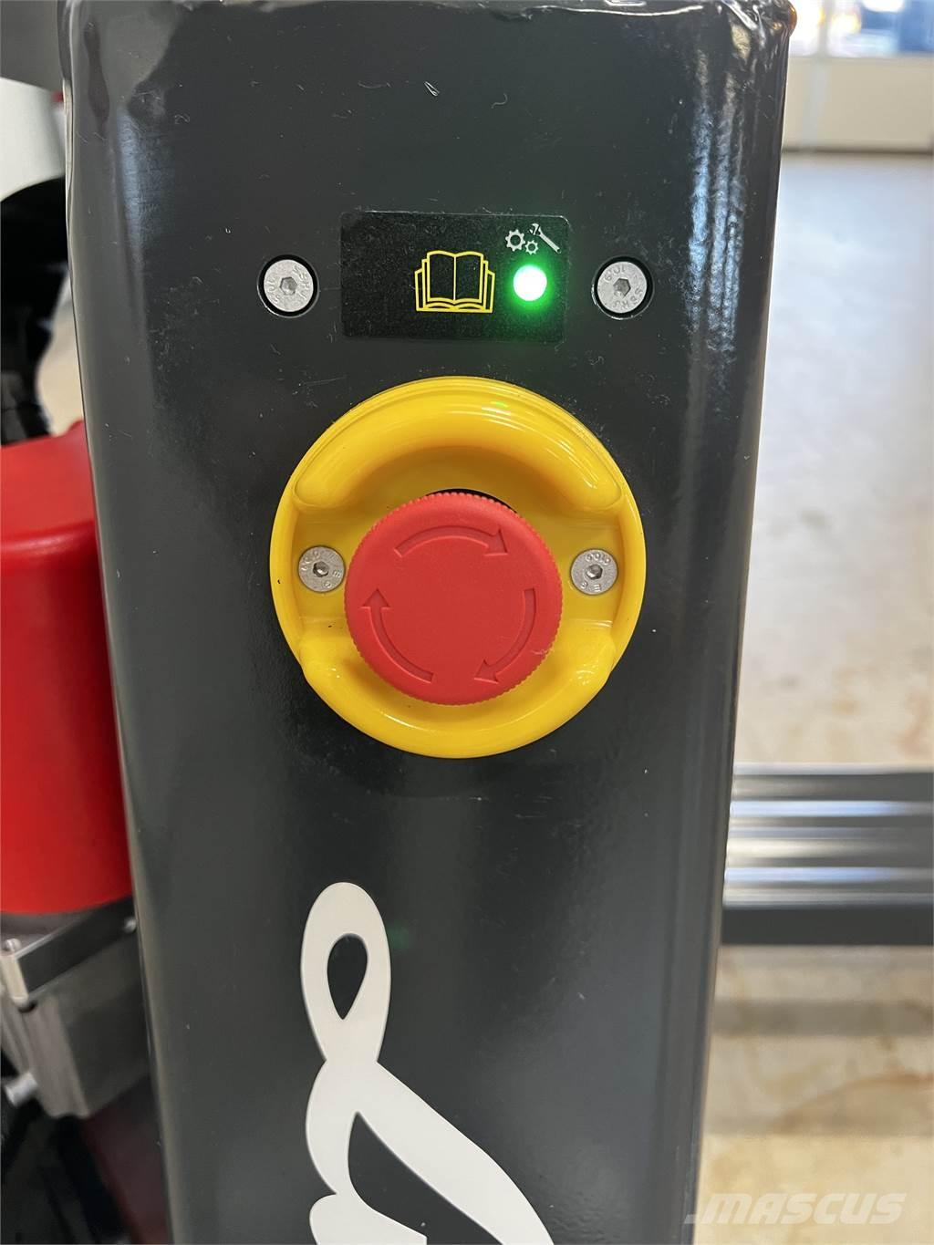 Linde MT15C Gyalogkíséretű targonca