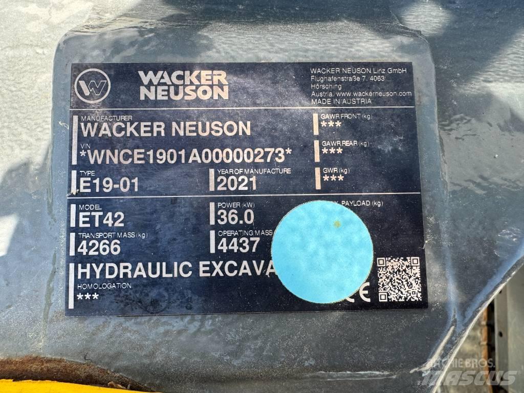 Wacker Neuson ET42 Lánctalpas kotrók