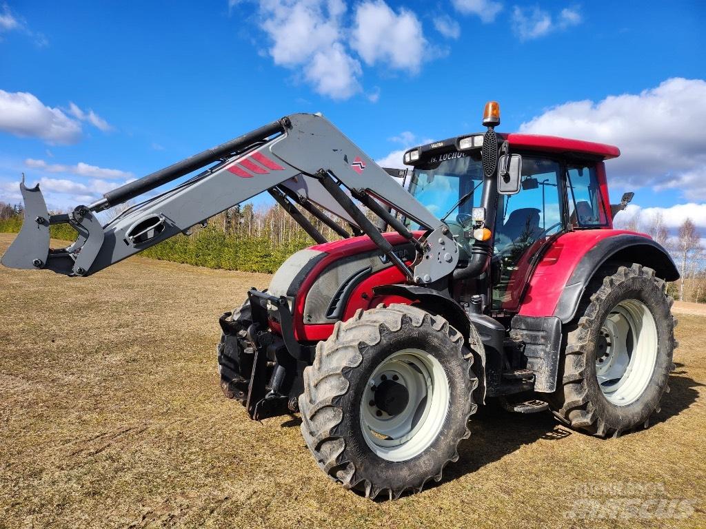 Valtra N122 Versu Traktorok