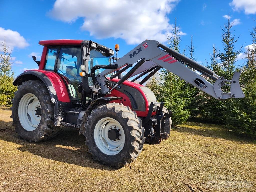 Valtra N122 Versu Traktorok