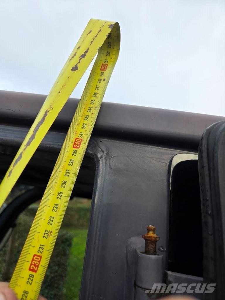 Terex TL 80 AS Gumikerekes homlokrakodók