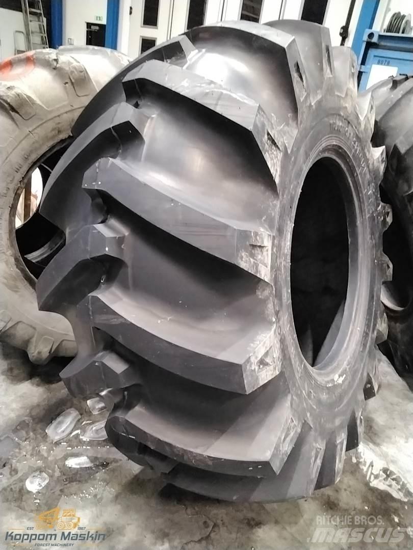 Nokian Trs 30,5-32 Gumiabroncsok, kerekek és felnik