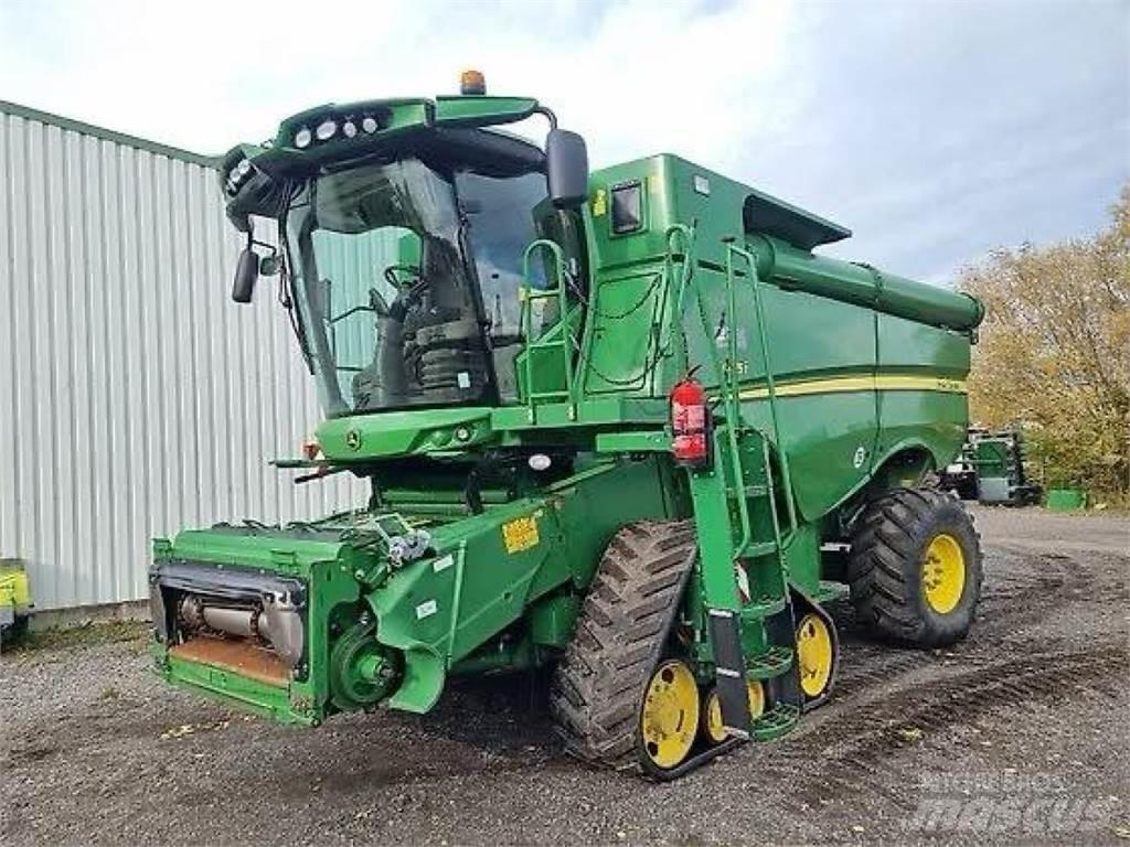 John Deere S 685 i Kombájnok