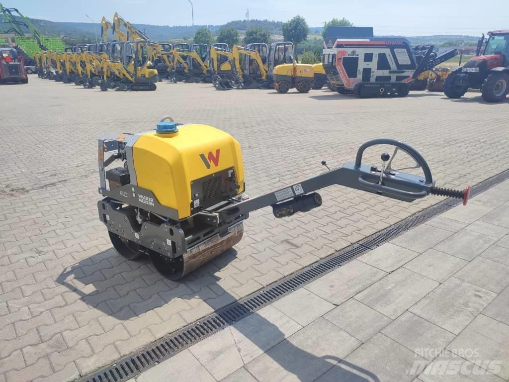 Wacker Neuson RD7 Ikerdobos hengerek