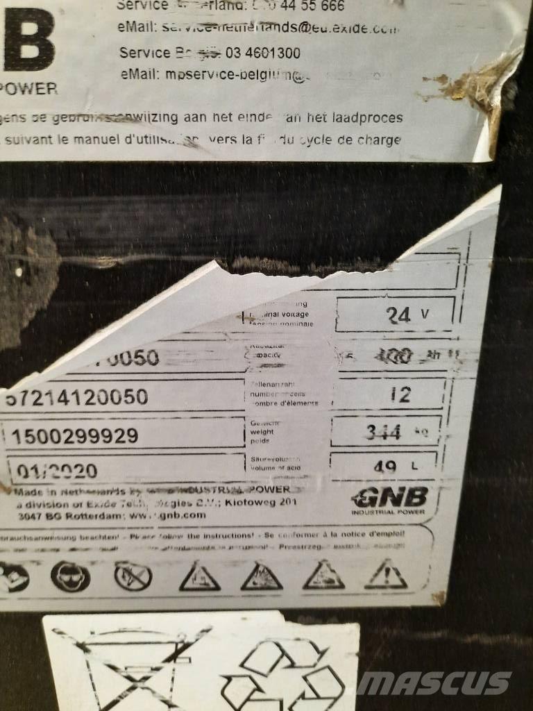 UniCarriers 200PMR Vezetőállásos alacsony emelőkocsi