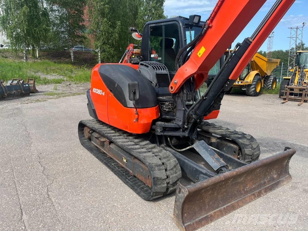 Kubota KX 080 Közepes (midi) kotrók 7 t - 12 t