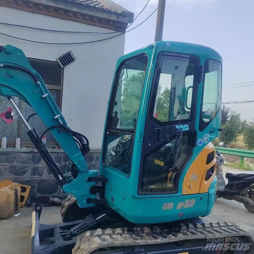 Kubota U 30 Mini kotrók < 7t