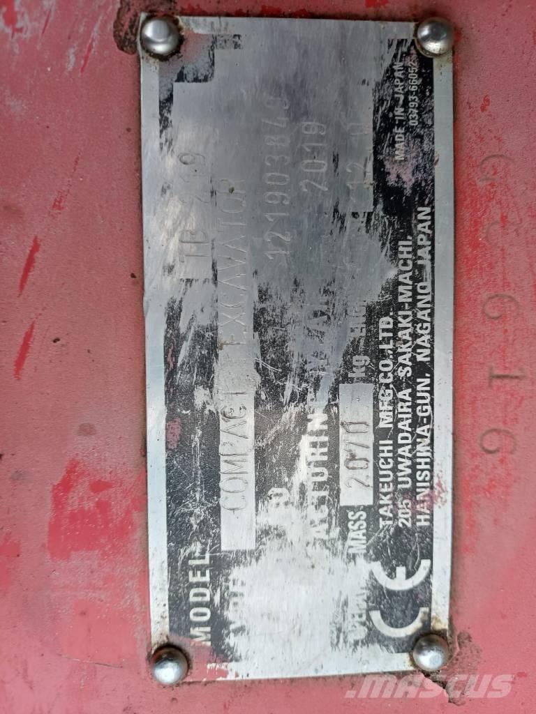 Takeuchi TB 219 Mini kotrók < 7t