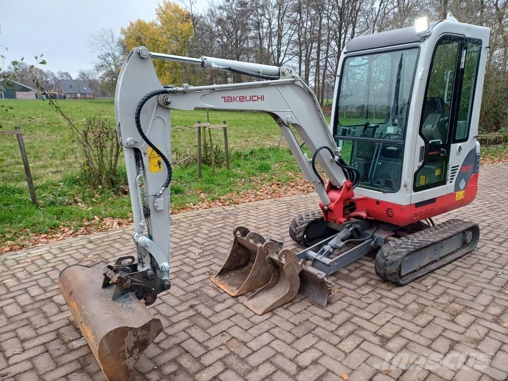 Takeuchi TB 219 Mini kotrók < 7t